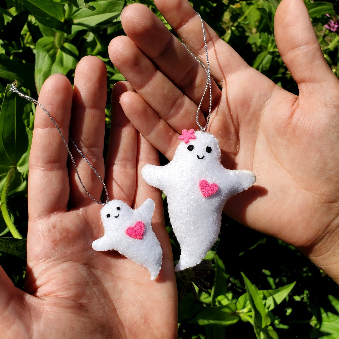 Happy Ghost Ornaments for Halloween Tree