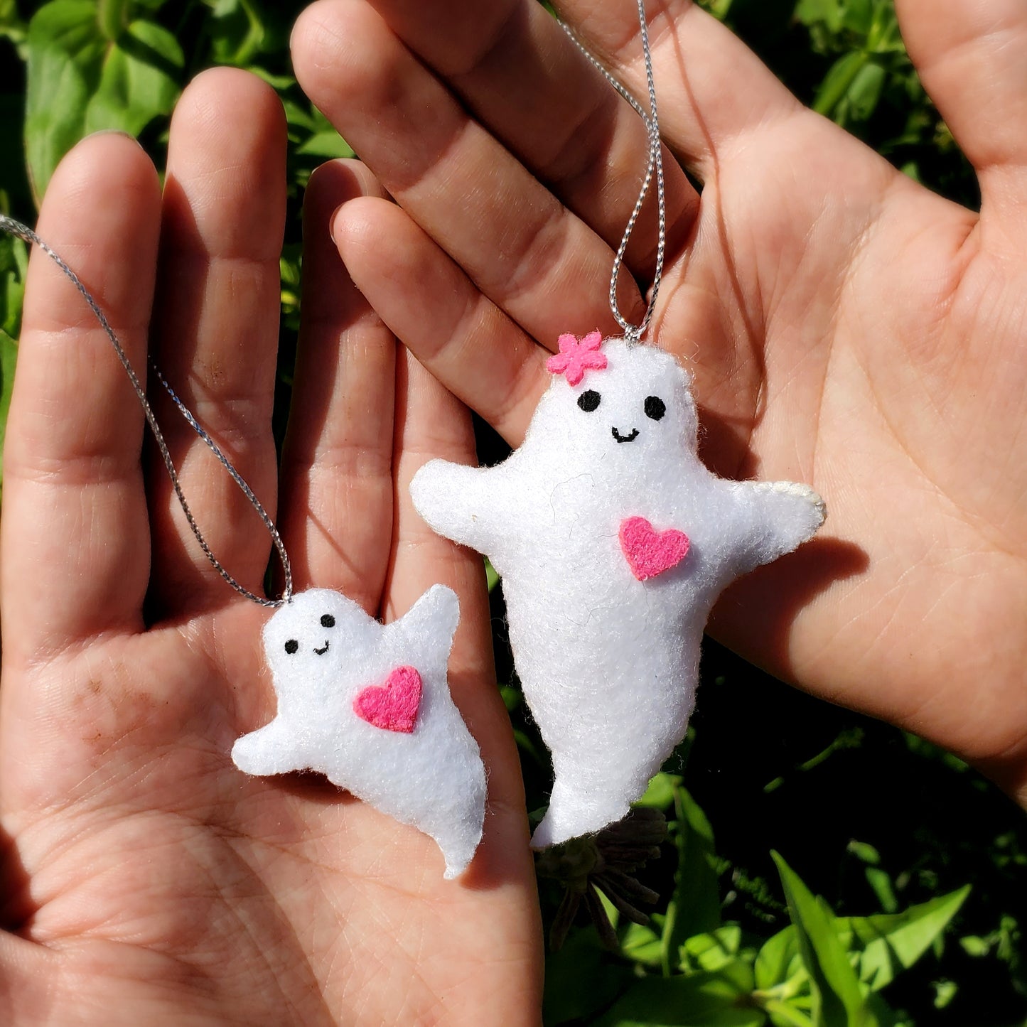 Happy Ghost Ornaments for Halloween Tree