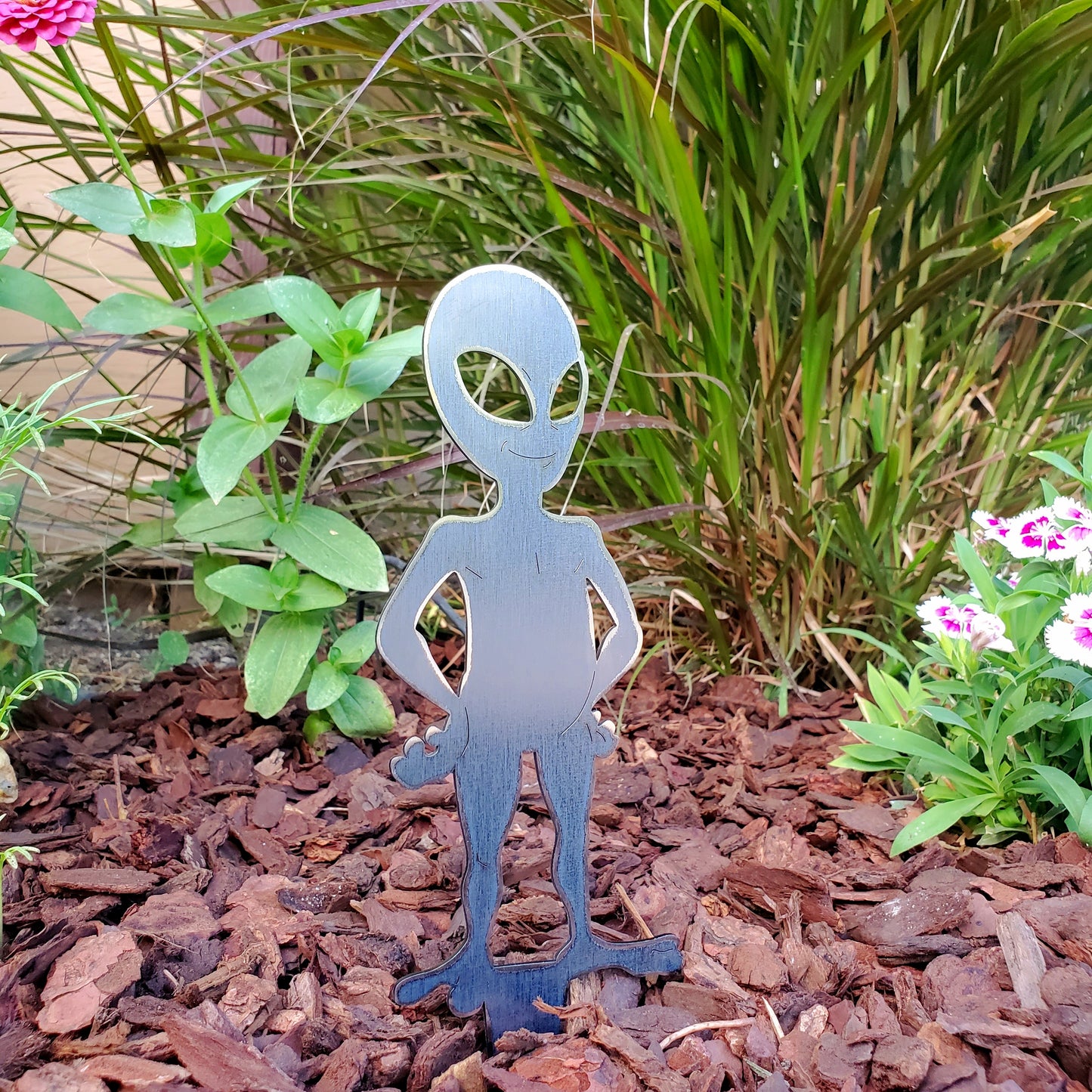 Metal Alien Yard Stake